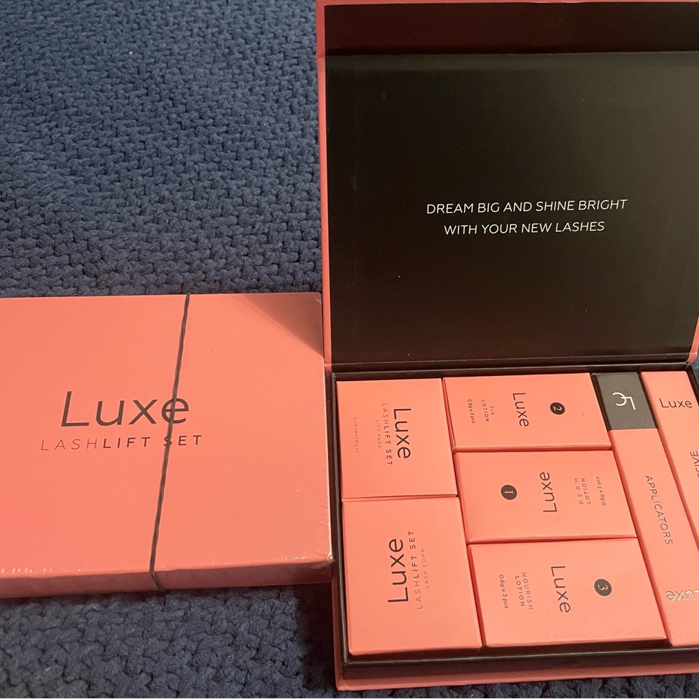Luxe Pink Lash Collection